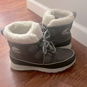 Women’s Sorel boots